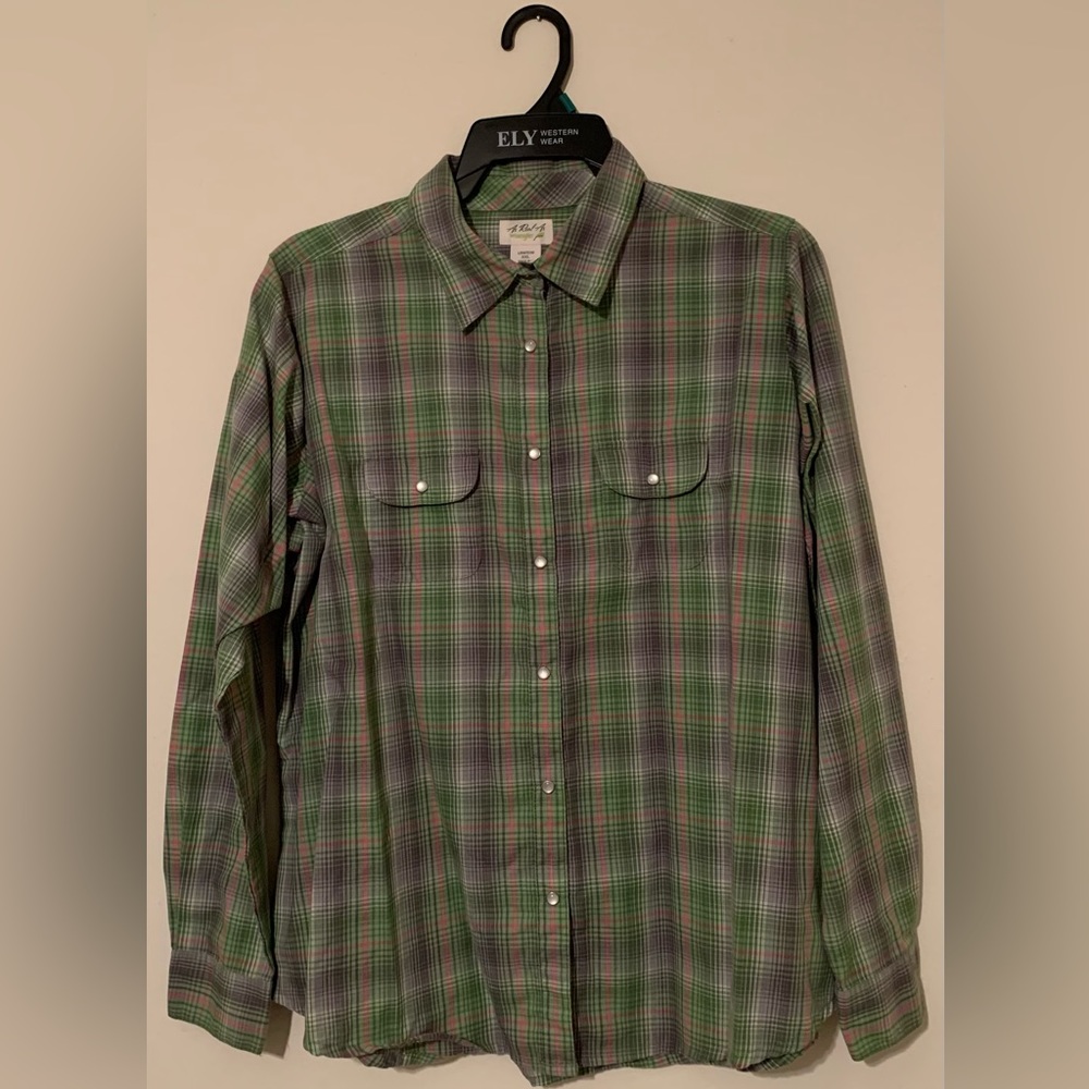 As Real As Wrangler Snap down long sleeve women’s plaid shirt Size XXL